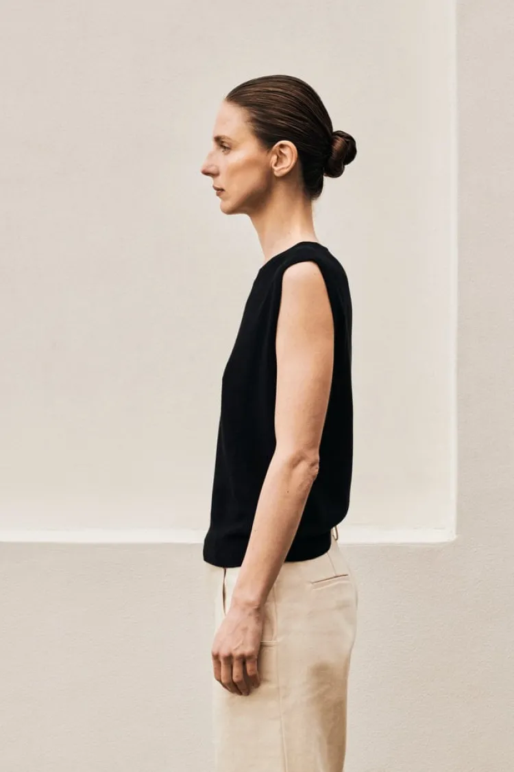 amelie_singlet_1-2.webp Gris Amelie Singlet Nero Hot