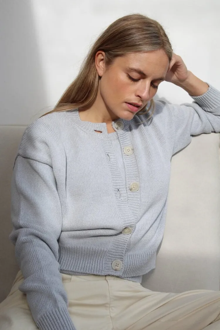 barthou_cardigan_1-4.webp Gris Barthou Cardigan Grey+Melange Clearance