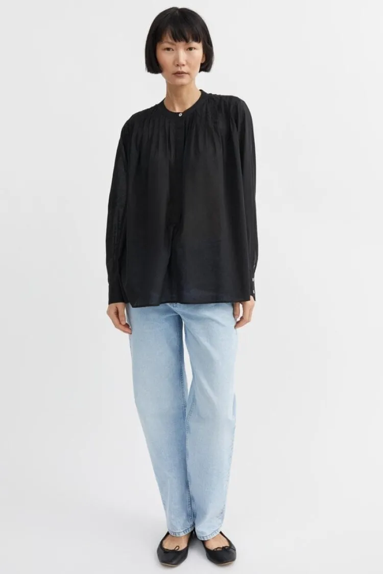 dot_shirt_0.webp Skall Studio Dot Shirt Black Discount