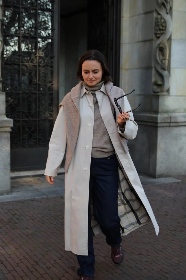 gaia_manteau_2.webp A.P.C. Gaia Manteau Mastic Online