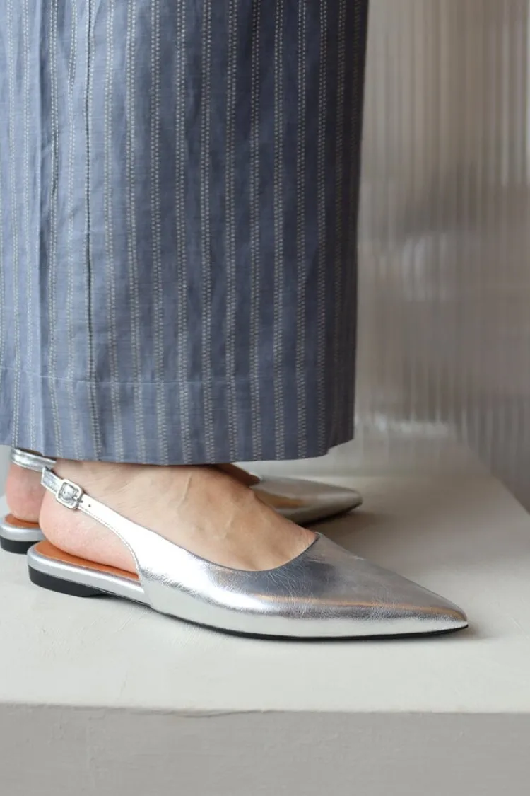 hermine_flats_silver_0.webp Vagabond Shoemakers Hermine Flats Silver Hot