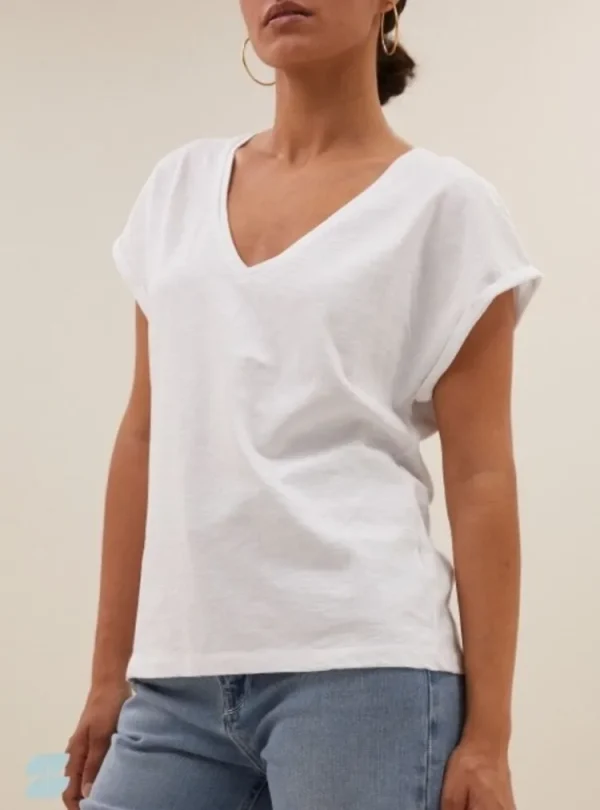 By Bar Momi Logo Top Bright+white Clearance