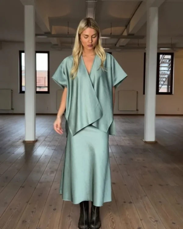 Sea Me Happy Rex Blouse Clearance