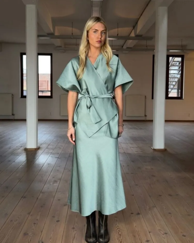 rex_blouse_3.webp Sea Me Happy Rex Blouse Clearance