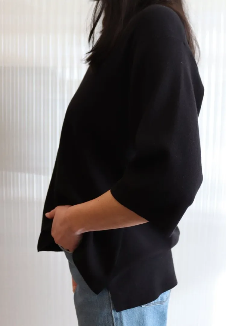 robin_pullover_2.webp Knit-ted Robin Pullover Black Discount