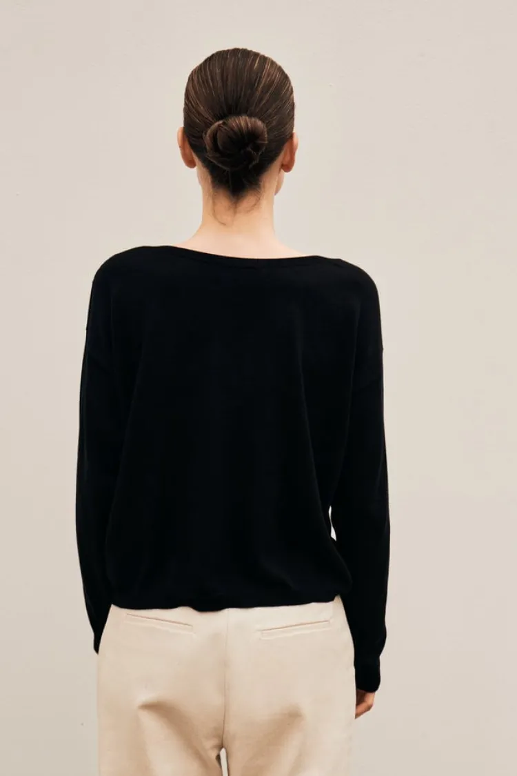 rousseau_reversible_knit_2.webp Gris Rousseau Reversible Knit Nero Fashion