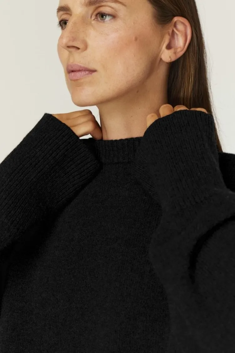 sartre_sweater_4-1.webp Gris Sartre Sweater Black New