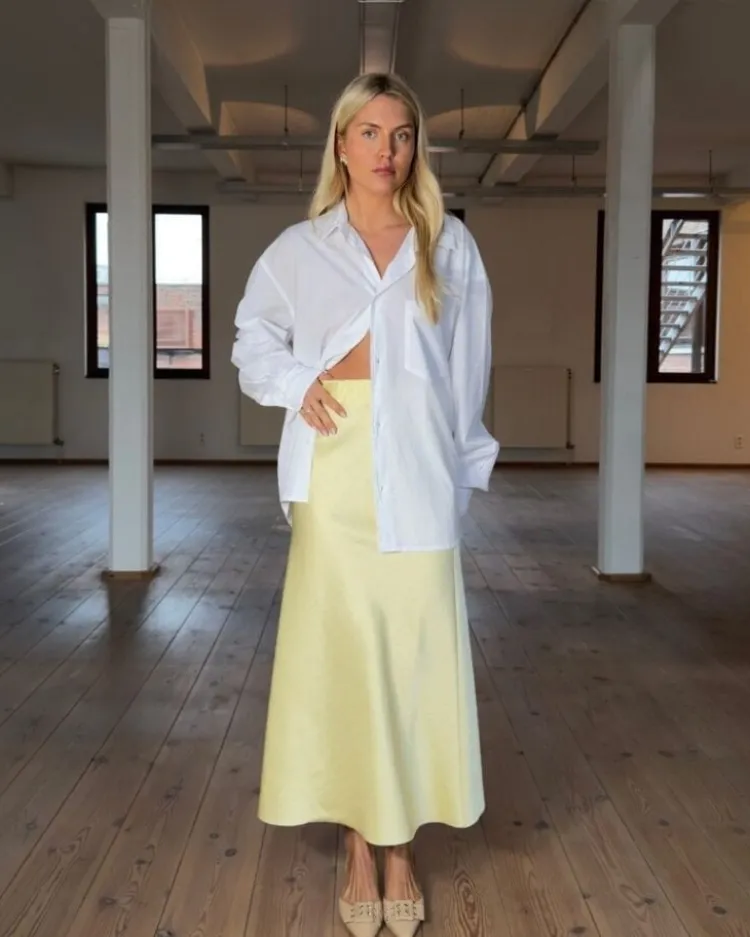 scarlett_skirt_0.webp Sea Me Happy Scarlett Skirt Pudding+Yellow Discount