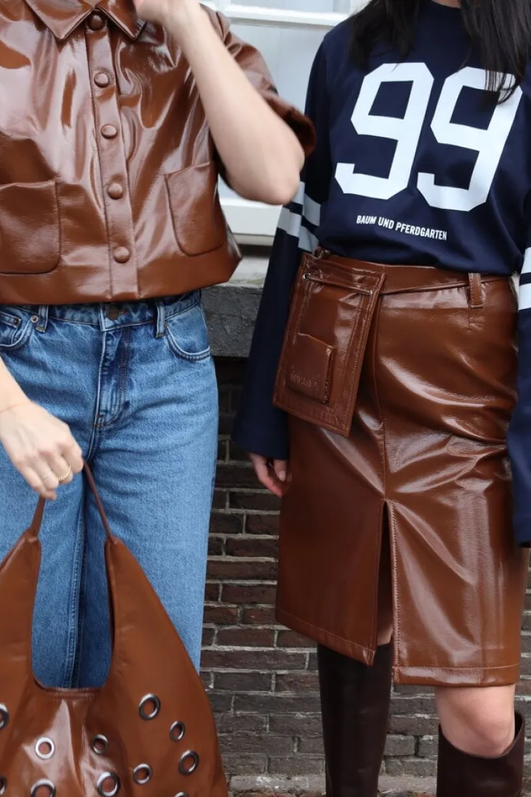 signa_skirt_1.webp Baum und Pferdgarten Signa Skirt Sorrel+Brown+Hors Clearance