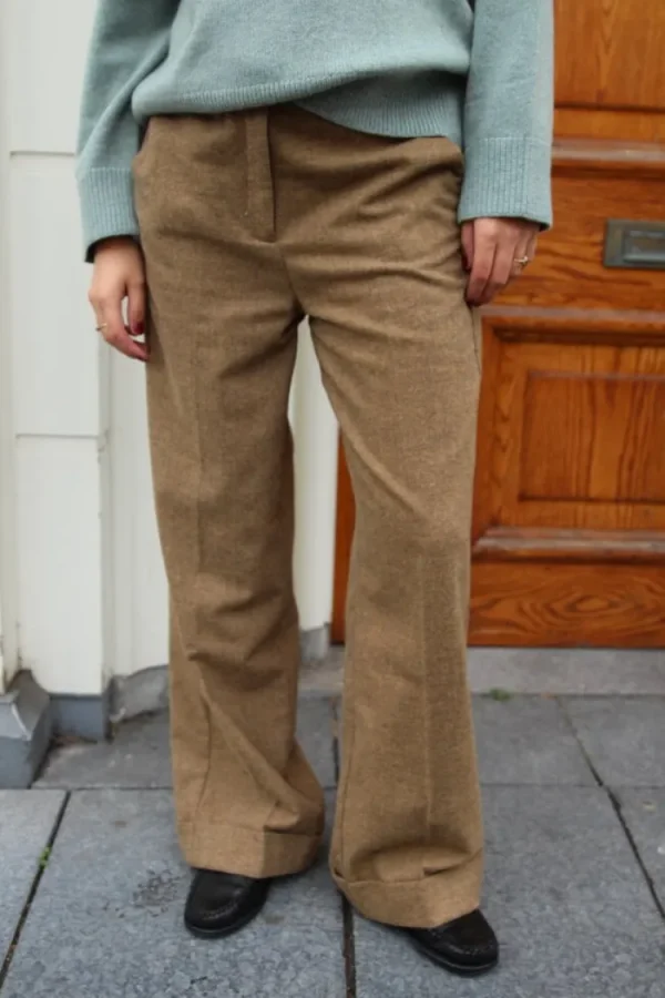 Knit-ted Sobo Pants Sunkissed Discount