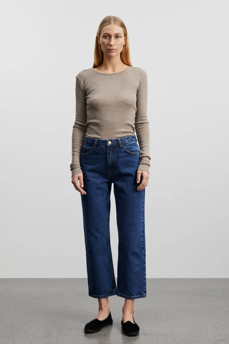 straight_leg_jeans_0.webp Skall Studio Straight Leg Jeans Mid+Blue Outlet