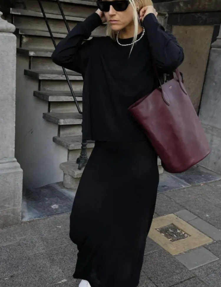 the_elly_necklace_2.webp Lie Studio The Elly Necklace Clearance