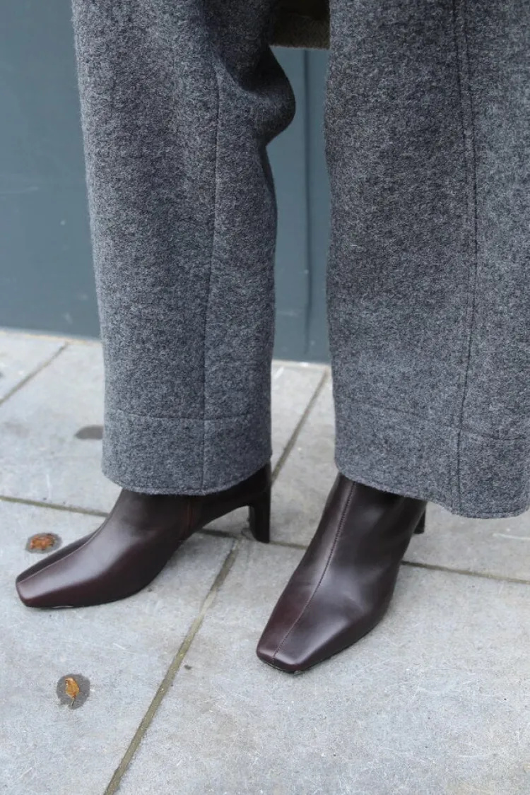 vendela_boots_0.webp Vagabond Shoemakers Vendela Boots Chocolate New